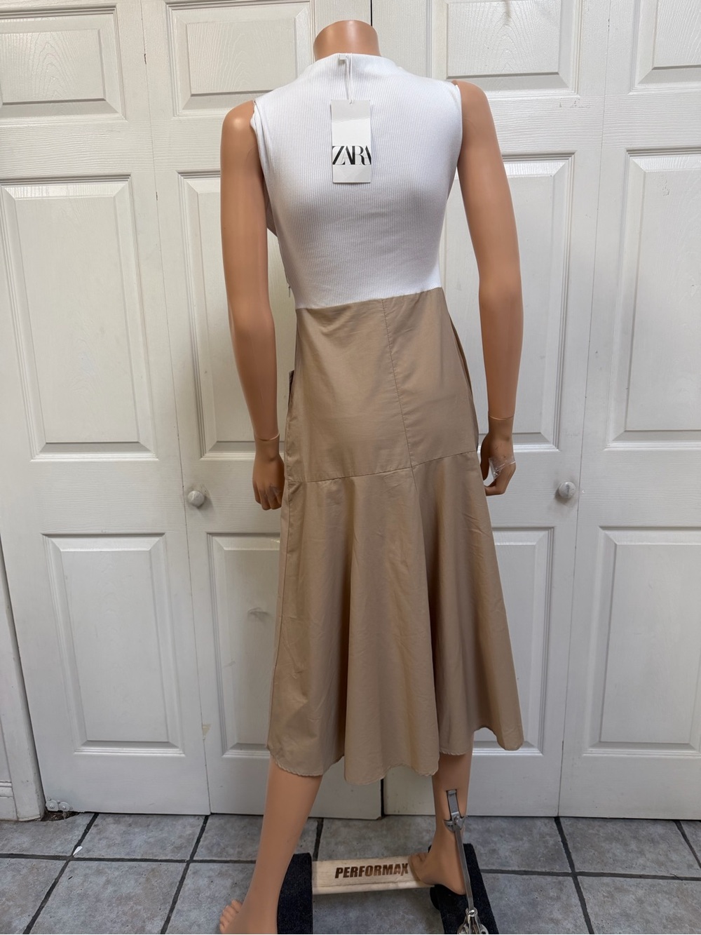 ZARA Midi Dress with Pockets Sleeveless Dress Beige Skirt, White Top Size Small - Picture 10 of 11
